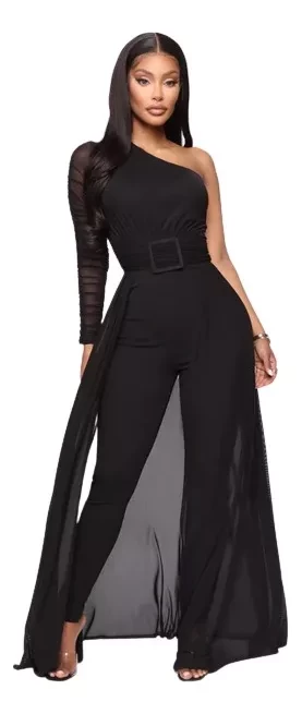 Enterizo Negro Fashion Nova con maxifalda de homrbo afuera talla 12 (L)