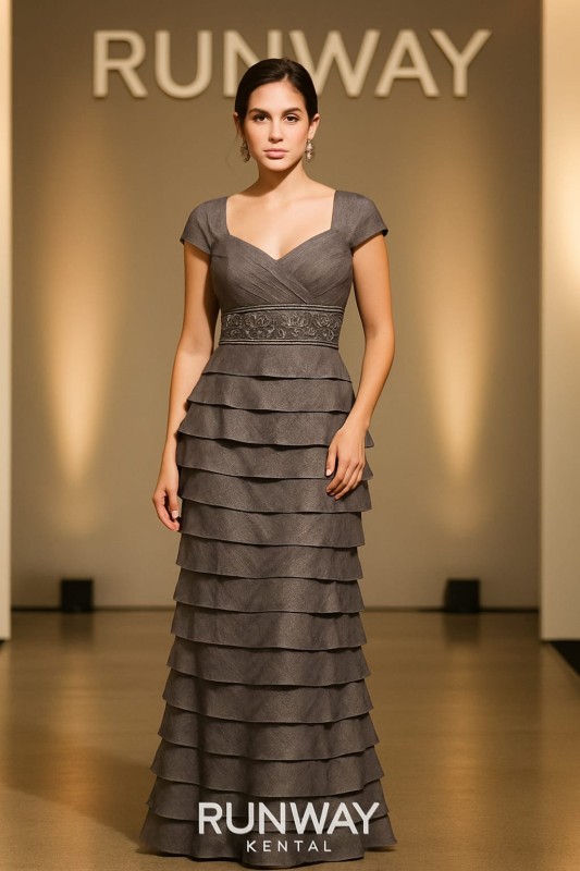 Vestido Adriana Papell color marron metalico talla 8  con encaje y volantes escalonados cuello en V