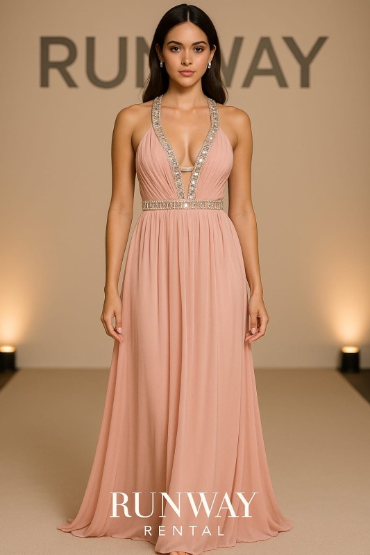 Vestido minute color rosado con línea  de piedras en pecho, espalda y tirantes