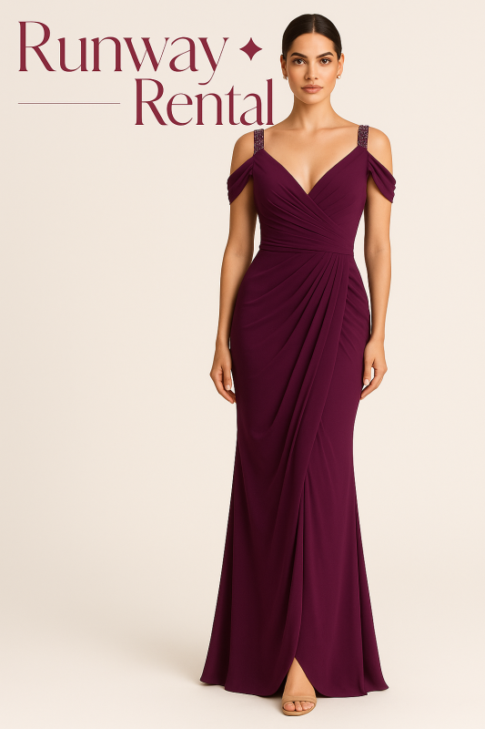 Vestido Adriana Papell color morados, de tirantes y mangas caidas recogido a un lado y plisado en busto y espalda.talla 14 (L)